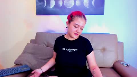 Snapshot of nia_stark chatting on January 2025 06:03:02 PM Estefani online show from January 2025 06:03:02 PM