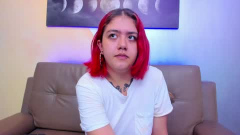 Snapshot of nia_stark chatting on February 2025 11:53:01 AM Estefani online show from February 2025 11:53:01 AM