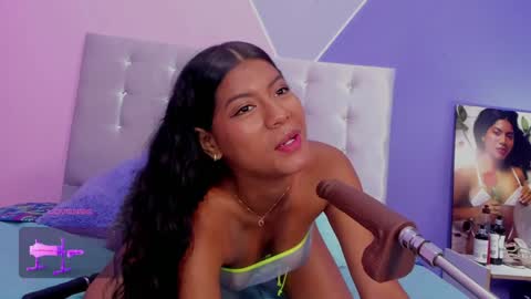 Snapshot of niabianco chatting on January 2025 08:07:01 PM N I A online show from January 2025 08:07:01 PM