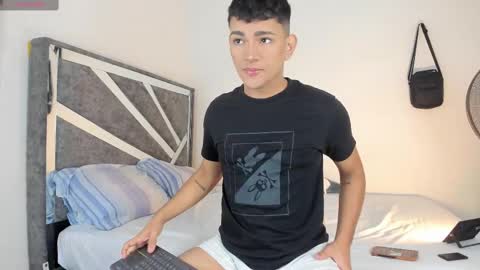 Niall  online show from September 2025 12:43:02 PM