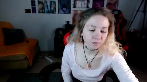 nica_kawaii online show from March 2026 07:30:02 AM