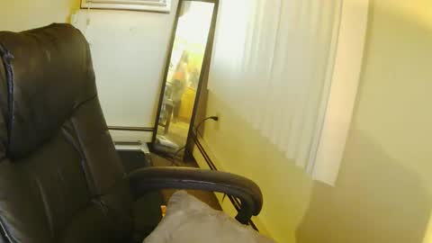 Nicci babyyy online show from October 2025 10:32:02 PM