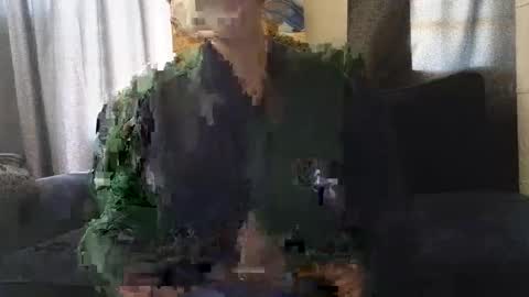 Snapshot of nicckah_ chatting on April 2026 12:15:02 PM Lilly online show from April 2026 12:15:02 PM