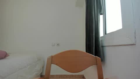 Snapshot of nicebrown chatting on September 2025 12:54:01 PM Sfora online show from September 2025 12:54:01 PM