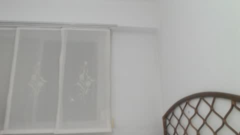 Snapshot of nicebrown chatting on April 2026 02:27:02 AM Sfora online show from April 2026 02:27:02 AM