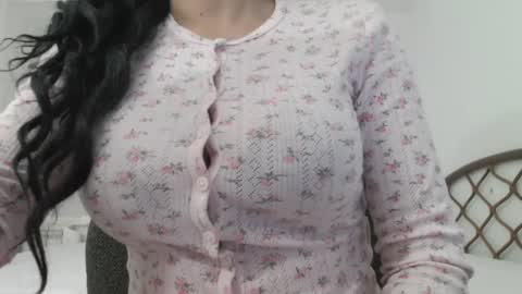 Snapshot of nicebrown chatting on May 2026 06:37:02 PM Sfora online show from May 2026 06:37:02 PM
