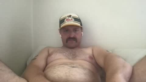 NiceButtNiceGuy online show from April 2026 07:58:01 PM