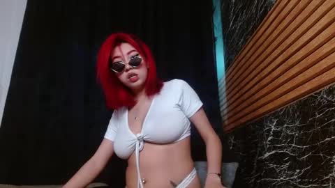 Michell  online show from September 2025 02:44:02 AM