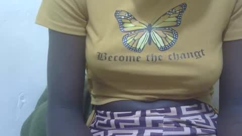 Snapshot of nicegirl200 chatting on February 2026 07:51:02 AM nicegirl200 online show from February 2026 07:51:02 AM