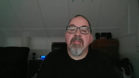 niceguy7208 online show from November 2025 03:05:01 AM