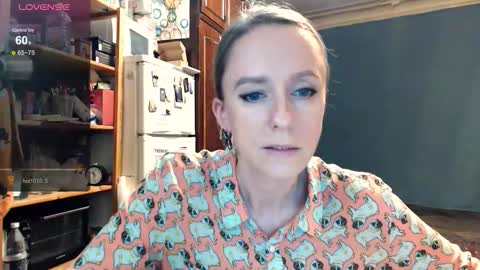 Kathrine online show from November 2025 07:23:02 PM