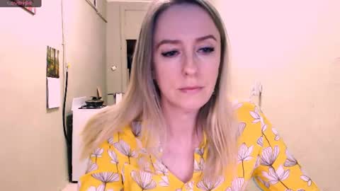 Snapshot of nicekat chatting on June 2026 04:43:01 PM Kathrine online show from June 2026 04:43:01 PM
