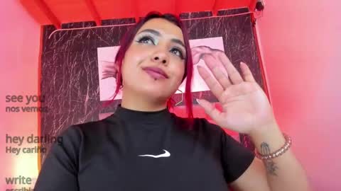 Nicolle  online show from December 2024 07:03:02 PM