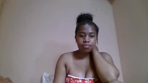 nicelly01 online show from May 2026 07:41:01 PM