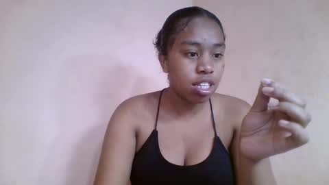 nicelly01 online show from June 2026 06:27:02 AM