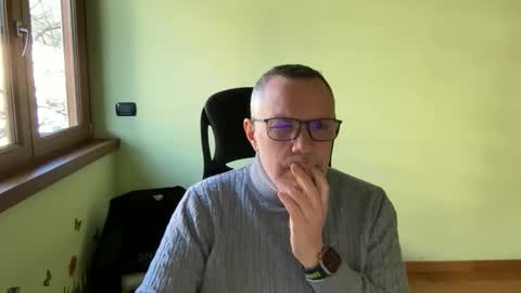 Andrew online show from March 2026 01:33:01 PM