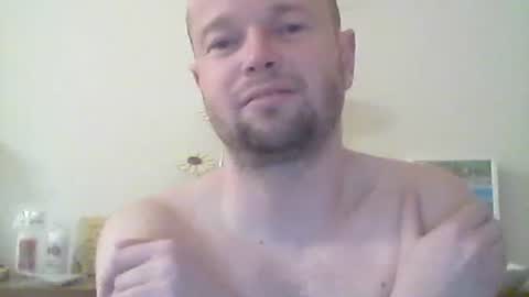 Snapshot of nick1990b chatting on February 2026 05:33:01 PM nick1990b online show from February 2026 05:33:01 PM