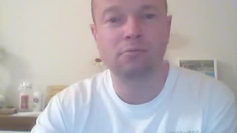 Snapshot of nick1990b chatting on March 2026 06:23:01 PM nick1990b online show from March 2026 06:23:01 PM