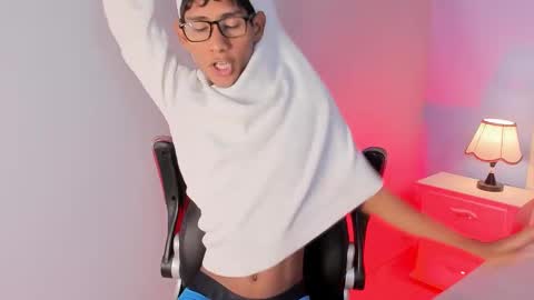 Snapshot of nick_collins20 chatting on September 2025 08:01:01 PM Nick online show from September 2025 08:01:01 PM