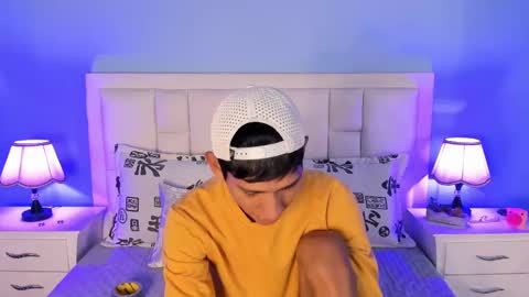 Snapshot of nick_collins20 chatting on September 2025 10:03:02 PM Nick online show from September 2025 10:03:02 PM