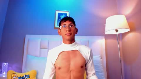 Snapshot of nick_collins20 chatting on March 2026 08:37:01 PM Nick online show from March 2026 08:37:01 PM