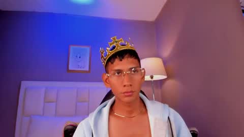 Nick online show from April 2026 10:33:01 PM