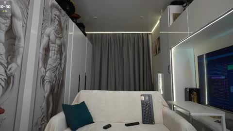 nick_howlenxx online show from April 2026 01:22:01 PM