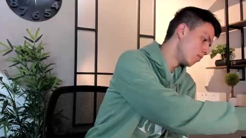 Nick  online show from September 2025 12:26:01 PM