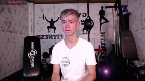 Nick  online show from October 2025 12:05:02 PM