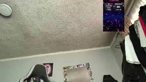 Nickhot0609 online show from November 2025 06:29:02 PM