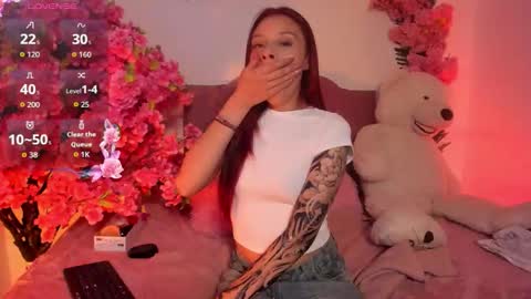 Snapshot of nickie_reed_ chatting on February 2026 09:32:02 PM nickie_reed_ online show from February 2026 09:32:02 PM