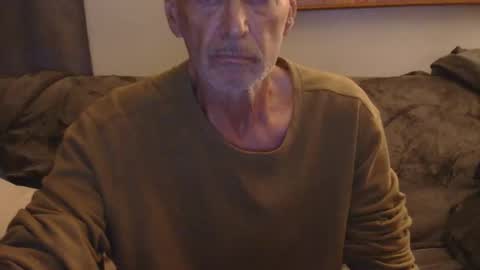 nickincali online show from February 2026 05:25:02 AM