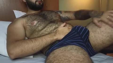 Nicolas              online show from October 2025 01:18:01 AM