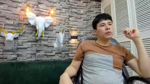 Nickk Wolff online show from October 2025 08:18:02 PM