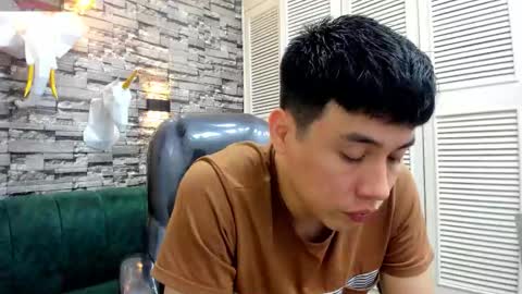 Nickk Wolff online show from December 2025 04:39:01 AM