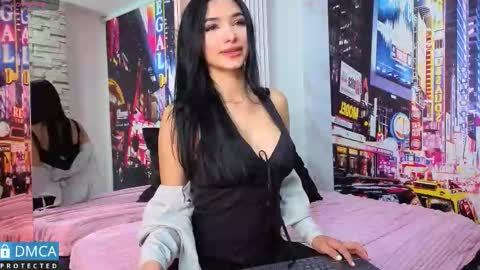 NICKY online show from September 2025 07:08:02 PM