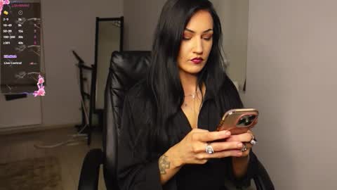 Snapshot of nicky_diammond chatting on March 2026 08:08:02 PM NICKY DIAMMOND online show from March 2026 08:08:02 PM