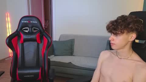 Nicki  Danny online show from March 2025 03:02:01 AM