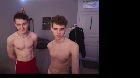 Nicki  Danny online show from November 2025 06:18:02 PM