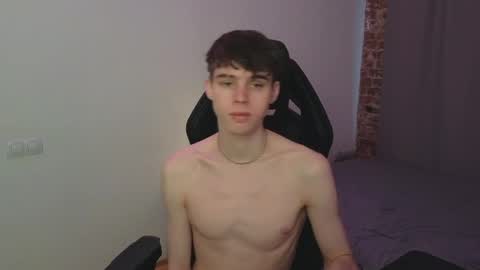 Nicki  Danny online show from April 2026 04:12:01 PM