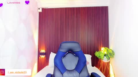 Nicky  online show from February 2025 02:19:01 AM