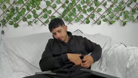 Snapshot of nicky_vance chatting on February 2025 07:14:01 PM nicky online show from February 2025 07:14:01 PM