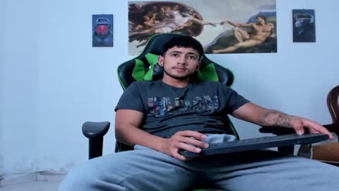 Snapshot of nicky_vance chatting on March 2025 10:27:02 PM nicky online show from March 2025 10:27:02 PM