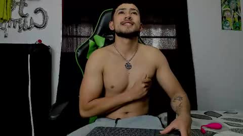 Snapshot of nicky_vance chatting on November 2025 07:52:02 PM nicky online show from November 2025 07:52:02 PM