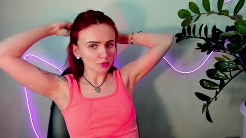 Nicky Weekends online show from December 2024 02:05:02 PM