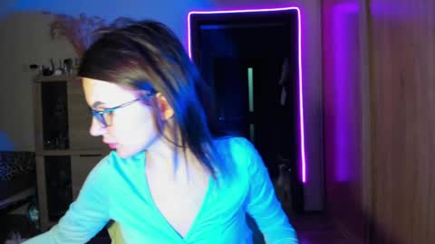 Nicky Weekends online show from January 2025 02:24:02 AM