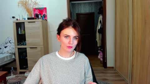 Nicky Weekends online show from February 2025 02:45:01 PM