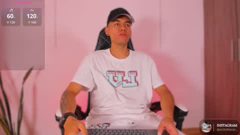 Nicky  online show from November 2025 12:59:02 PM