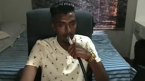 james online show from November 2025 04:57:02 PM