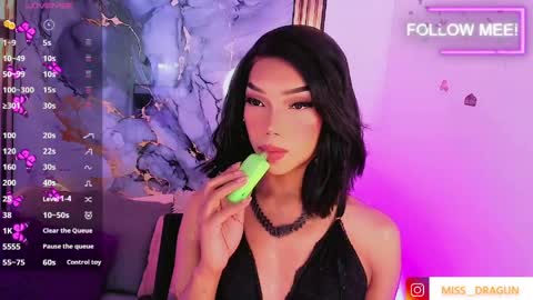 Snapshot of nickynoa chatting on May 2026 09:55:02 PM Nicky online show from May 2026 09:55:02 PM